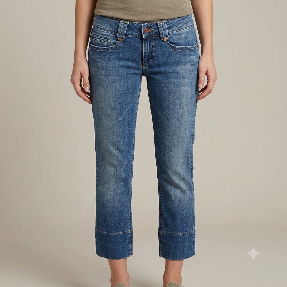 Joe's Jeans Socialite Kicker Low Rise Cuffed Capri Denim Flap Pocket Jeans 26